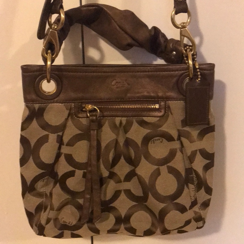 Coach Bag - Picture 2 of 5